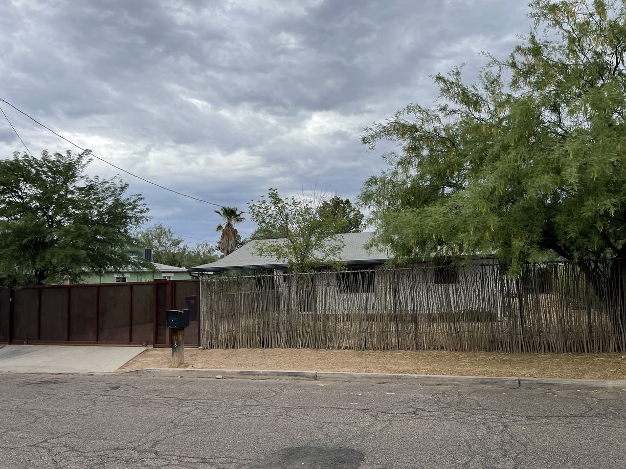 2632 N La Verne Ave - Photo 3 of 50