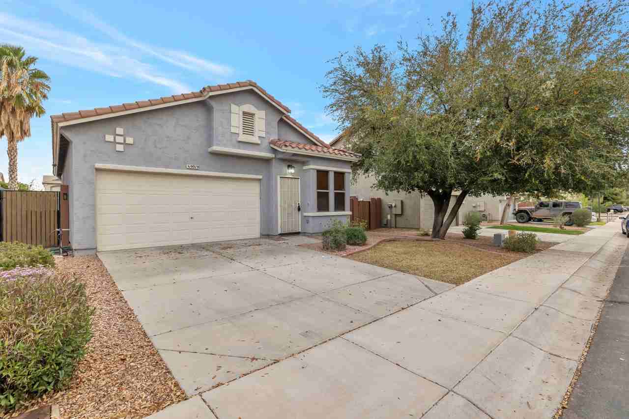 9919 E Escondido Ave - Photo 3 of 15