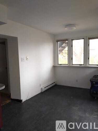 23 North Front St - Photo 3 of 5