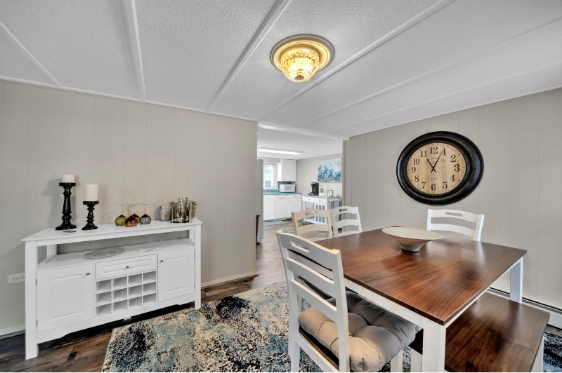 18 School St - Photo 6 of 21