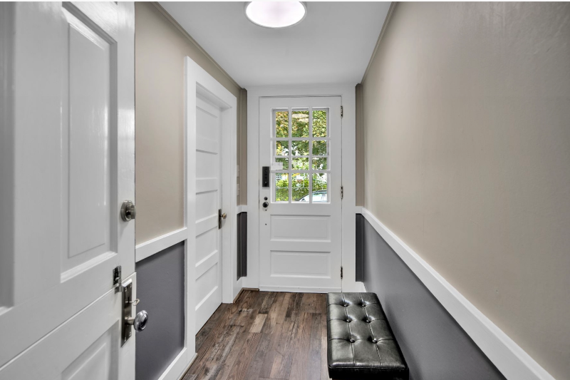 18 School St - Photo 2 of 21