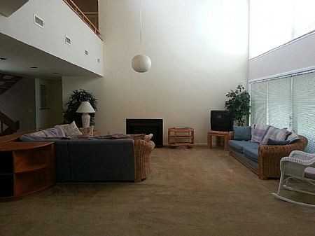 120 Channel Bend Rd - Photo 3 of 10