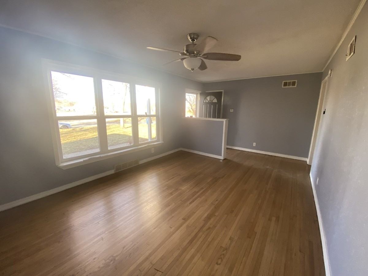 3732 E 28th St #1 - Photo 2 of 11