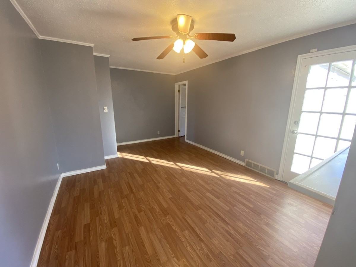 3732 E 28th St #1 - Photo 5 of 11