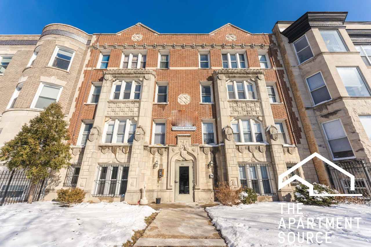 4735 N Beacon St #202 - Photo 6 of 10