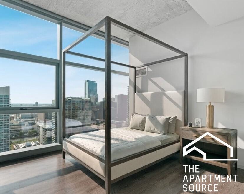 717 S Clark St - Photo 7 of 15