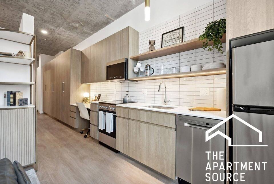 808 North Wells Street #1BR1BA - Photo 3 of 21