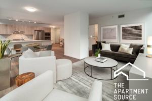 featured image of 220 W Illinois St