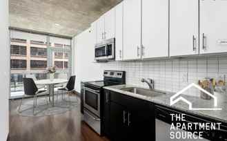 601 W Jackson Blvd - Photo 1 of 1