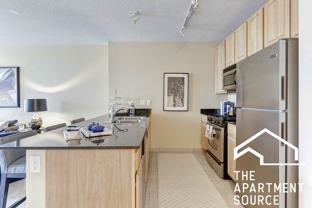 353 N Desplaines St - Photo 1 of 1