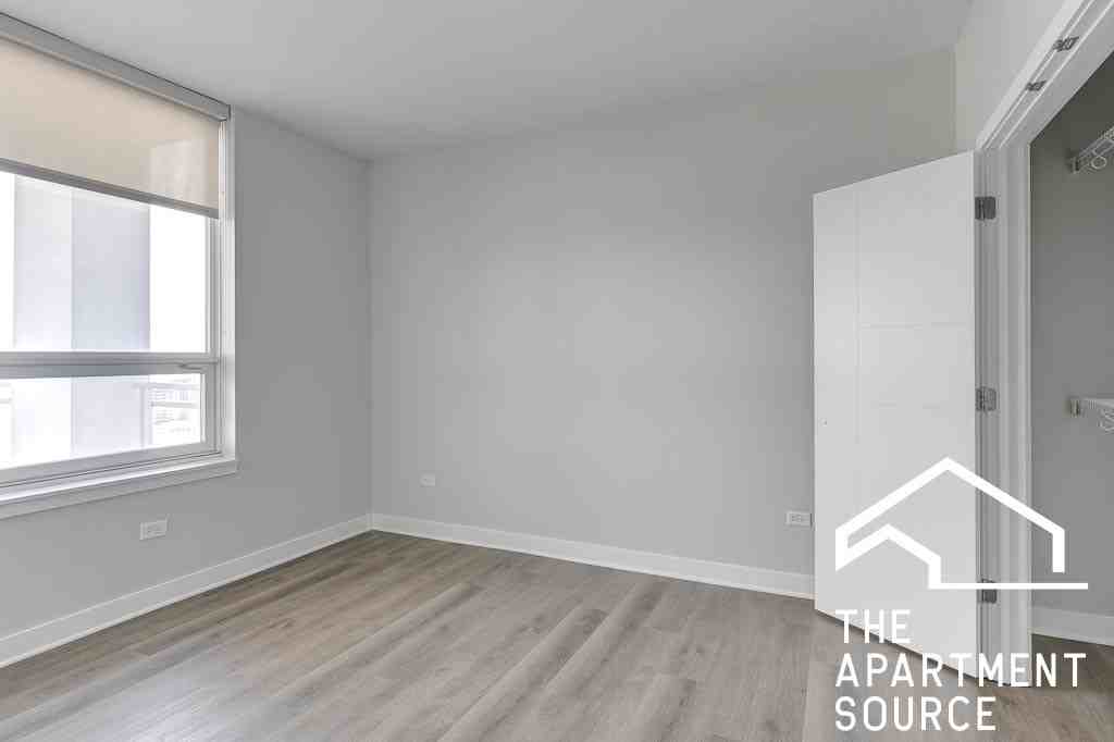 765 West Adams Street #1BR1BA - Photo 6 of 50