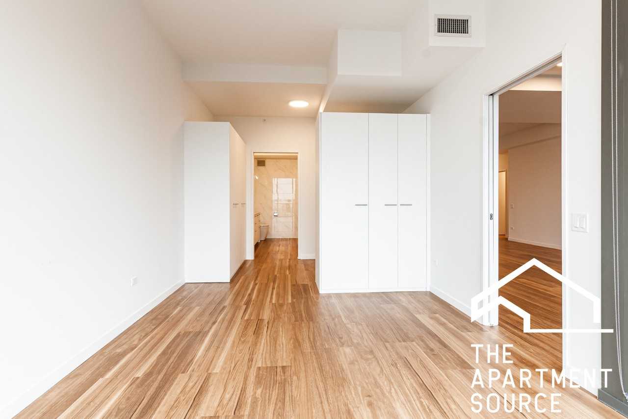 3478 North Broadway - Photo 6 of 47