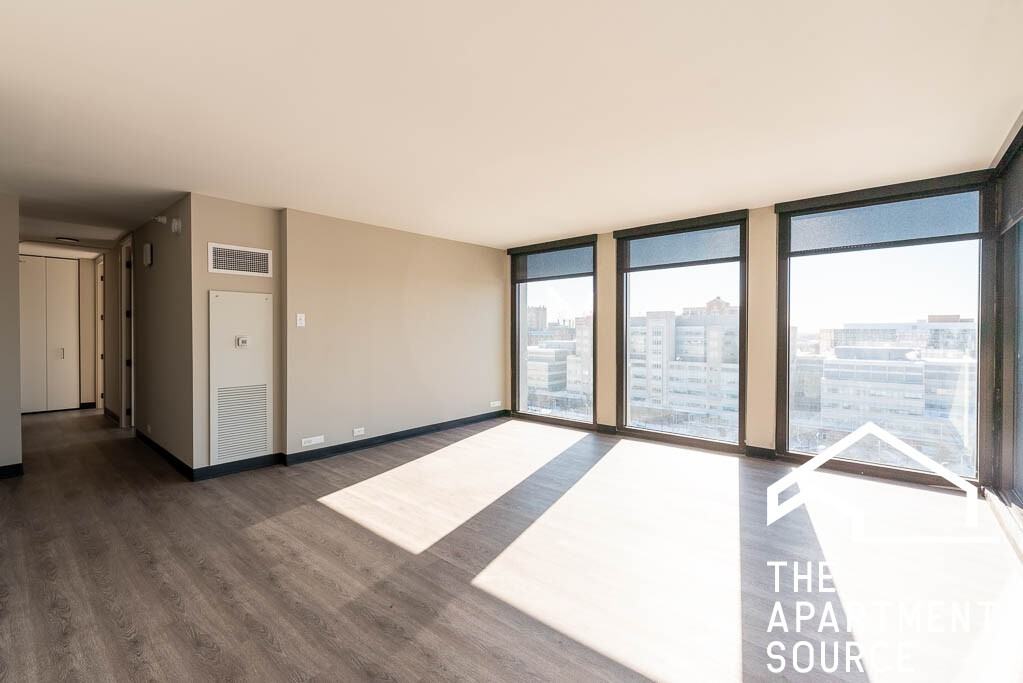 1922 West Ogden Avenue - Photo 5 of 17