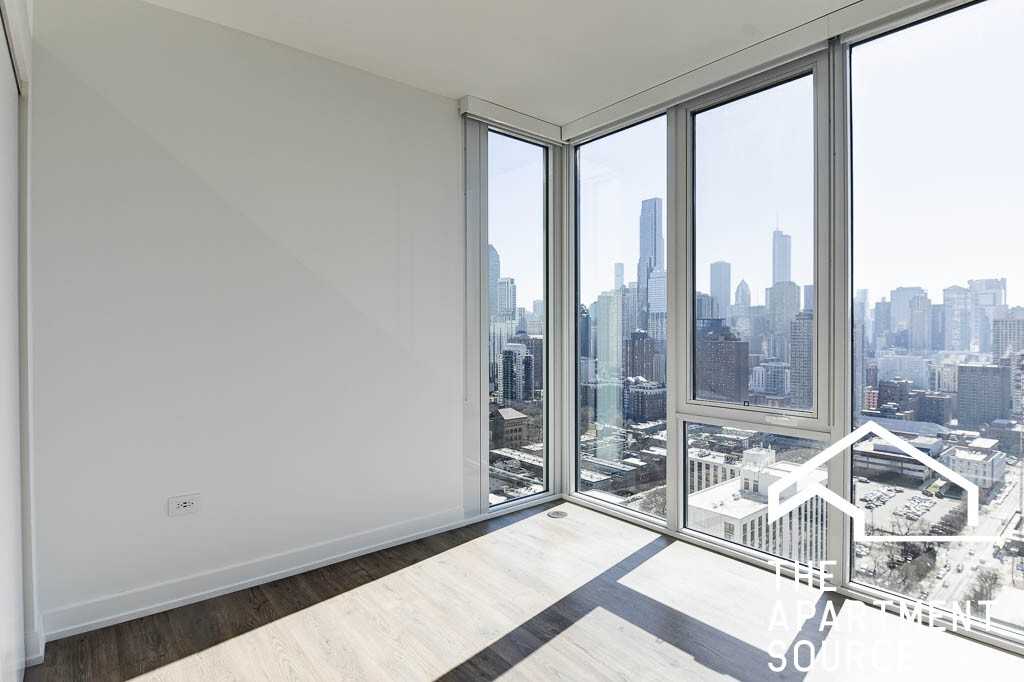 204 W Hill St - Photo 4 of 27