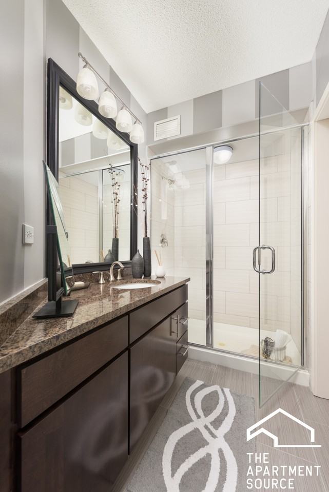 345 E Ohio St #2BR2BA - Photo 7 of 24