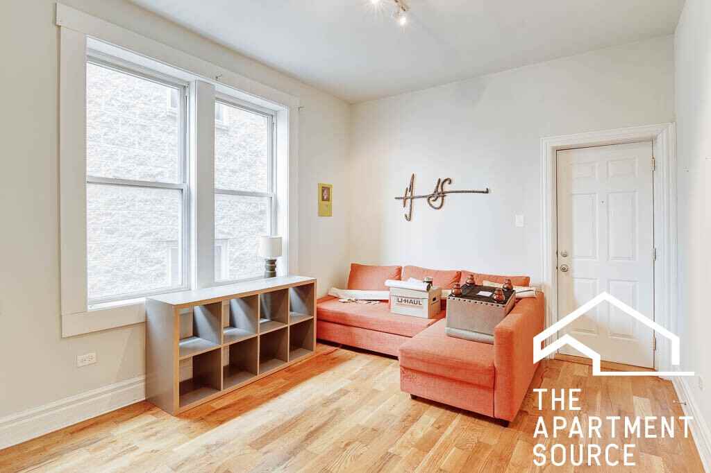 2747 W Augusta Blvd #2R - Photo 4 of 15