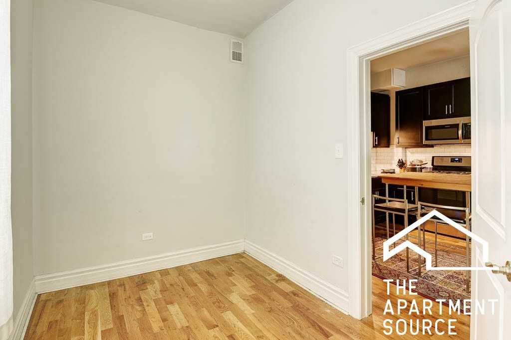 2747 W Augusta Blvd #2R - Photo 6 of 15