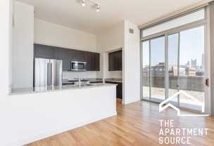 910 W Huron St - Photo 1 of 1