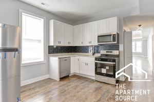 featured image of 2935 N Lawndale Ave #3