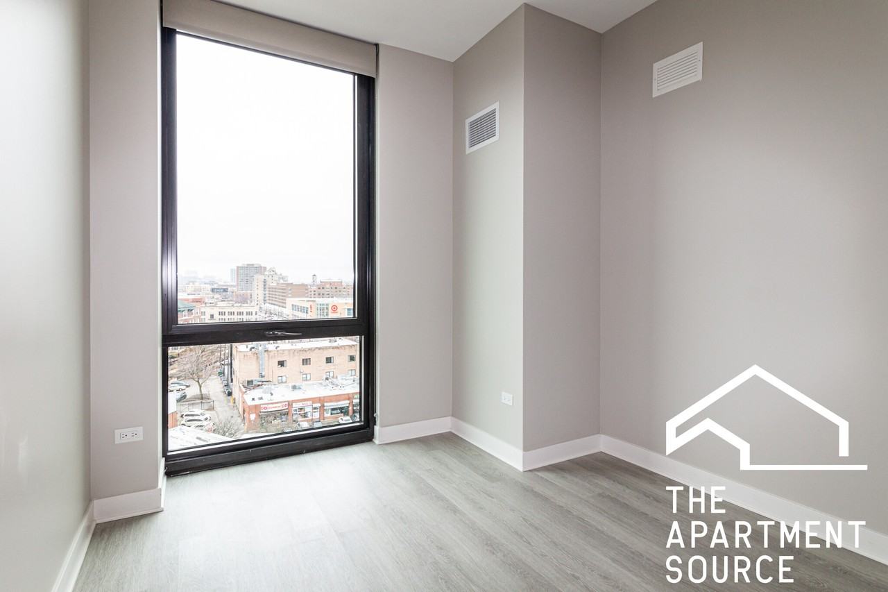 4611 North Broadway - Photo 7 of 27