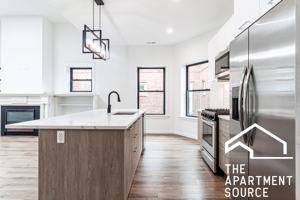 featured image of 1426 W Jonquil Ter #2