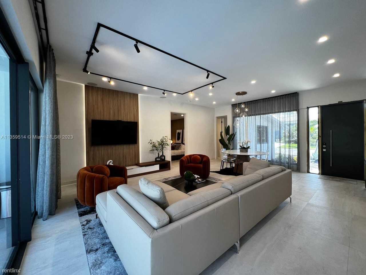 607 Oleander Dr #607 - Photo 2 of 31