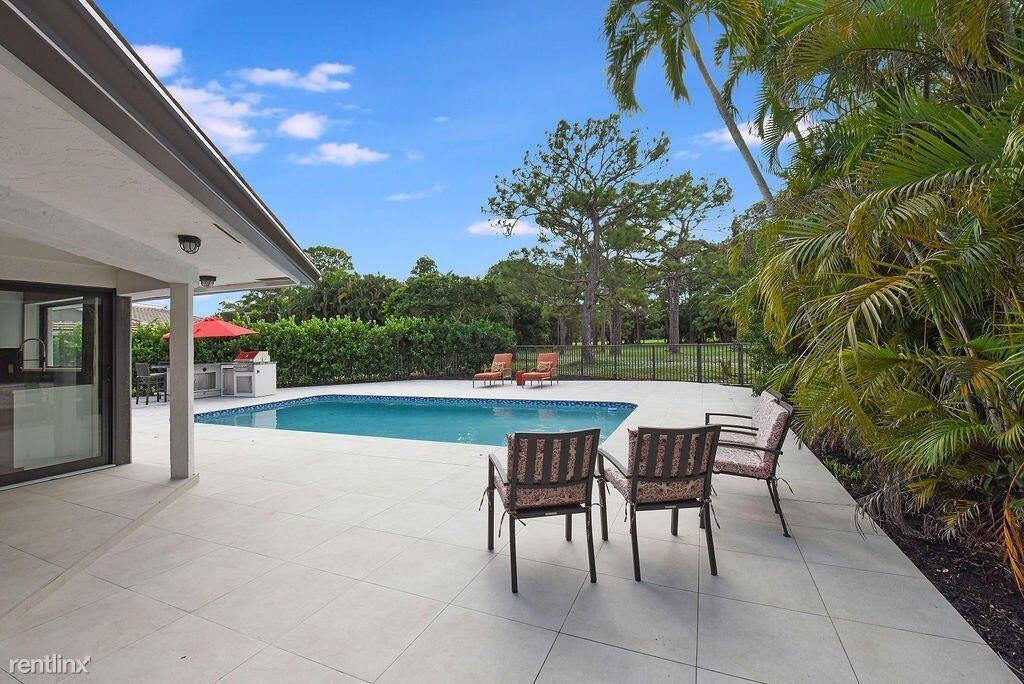 614 Lakewoode Cir W - Photo 2 of 23