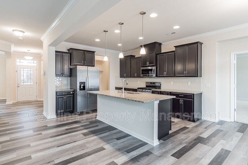 15226 Red Canoe Way - Photo 2 of 16