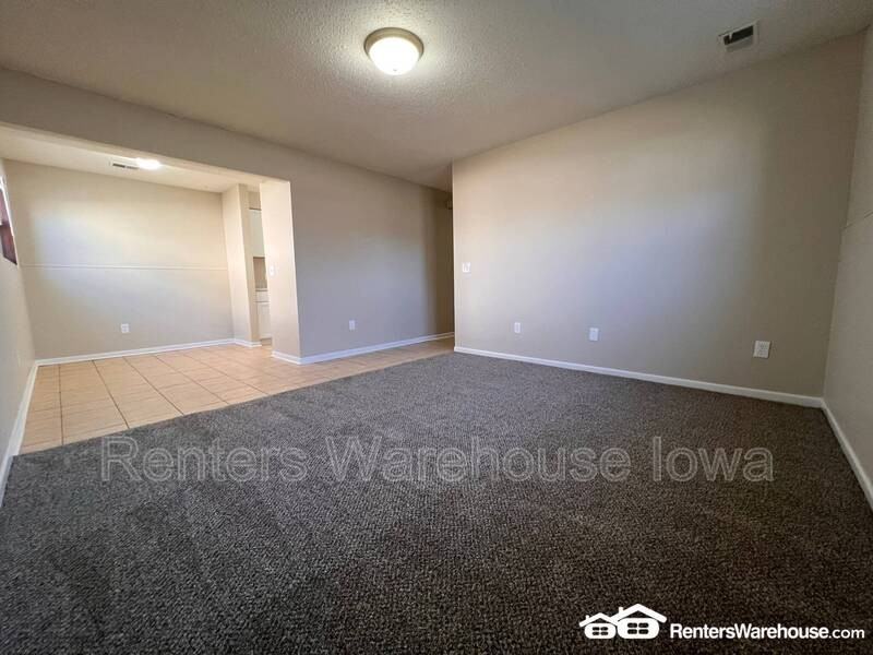 917 Maury St - Photo 3 of 15