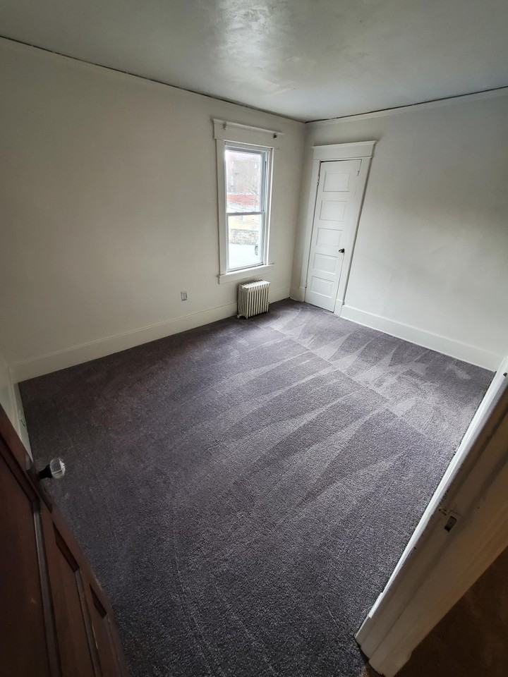 243 West Union Street - Photo 3 of 9