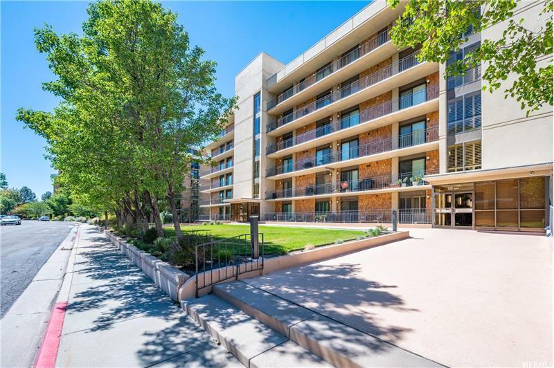 910 S Donner Way #201 - Photo 2 of 12