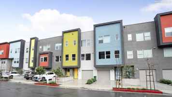 featured image of 1351 Pullman Way