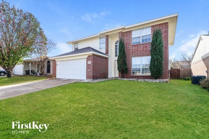 8716 Lake Meadows Ln - Photo 2 of 15