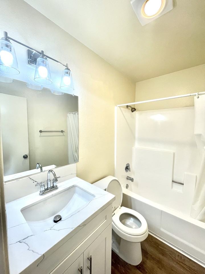 Mollison Gardens - Photo 5 of 5