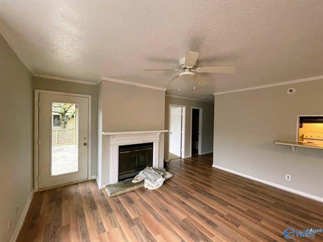 5001 Seven Pine Circle #1 - Photo 5 of 34