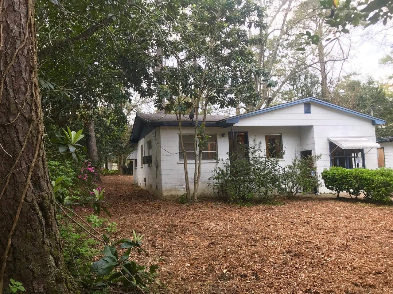 2030 Holmes St #1 - Photo 3 of 16