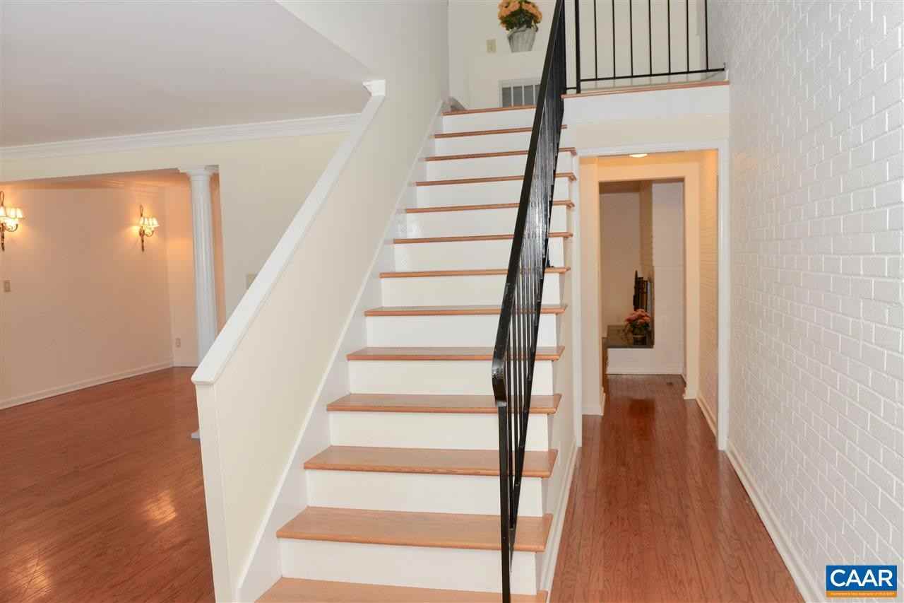 216 Harvest Dr #1 - Photo 2 of 16