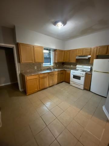 2530 W Gordon St #1 - Photo 3 of 13