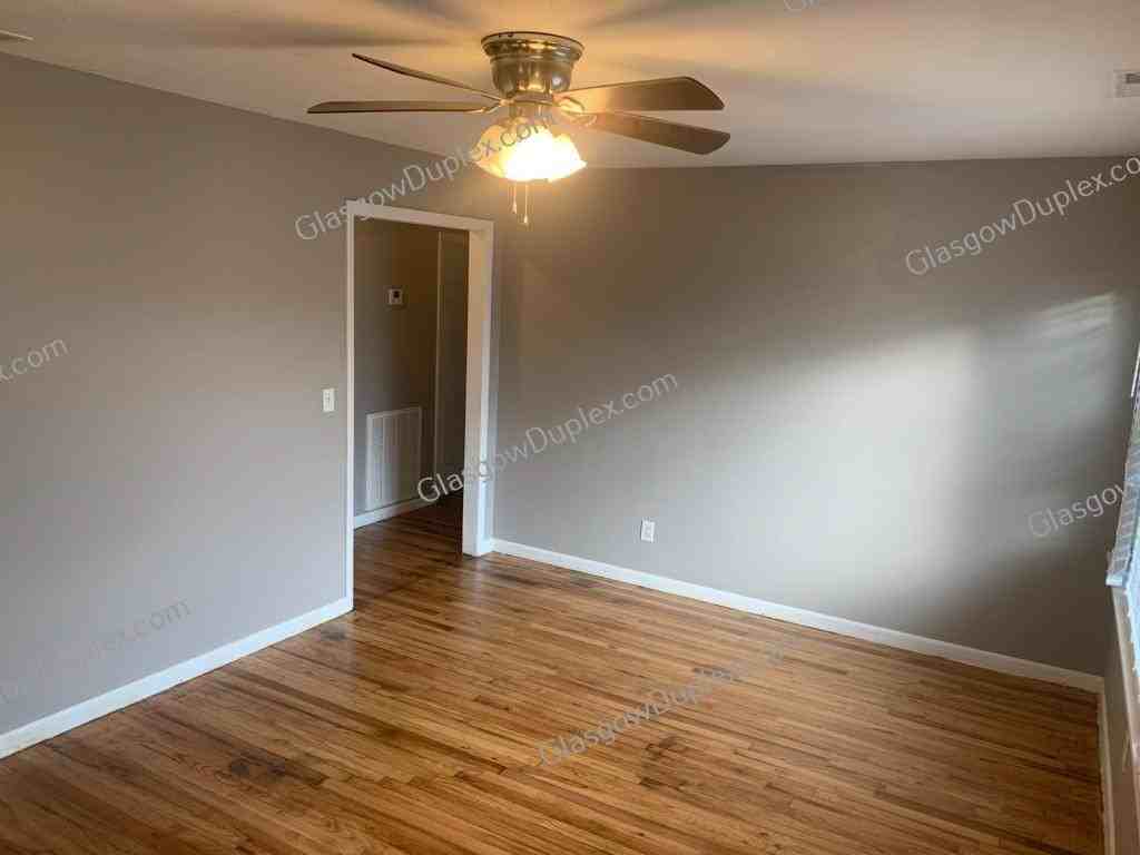 215 Marian Dr - Photo 2 of 20