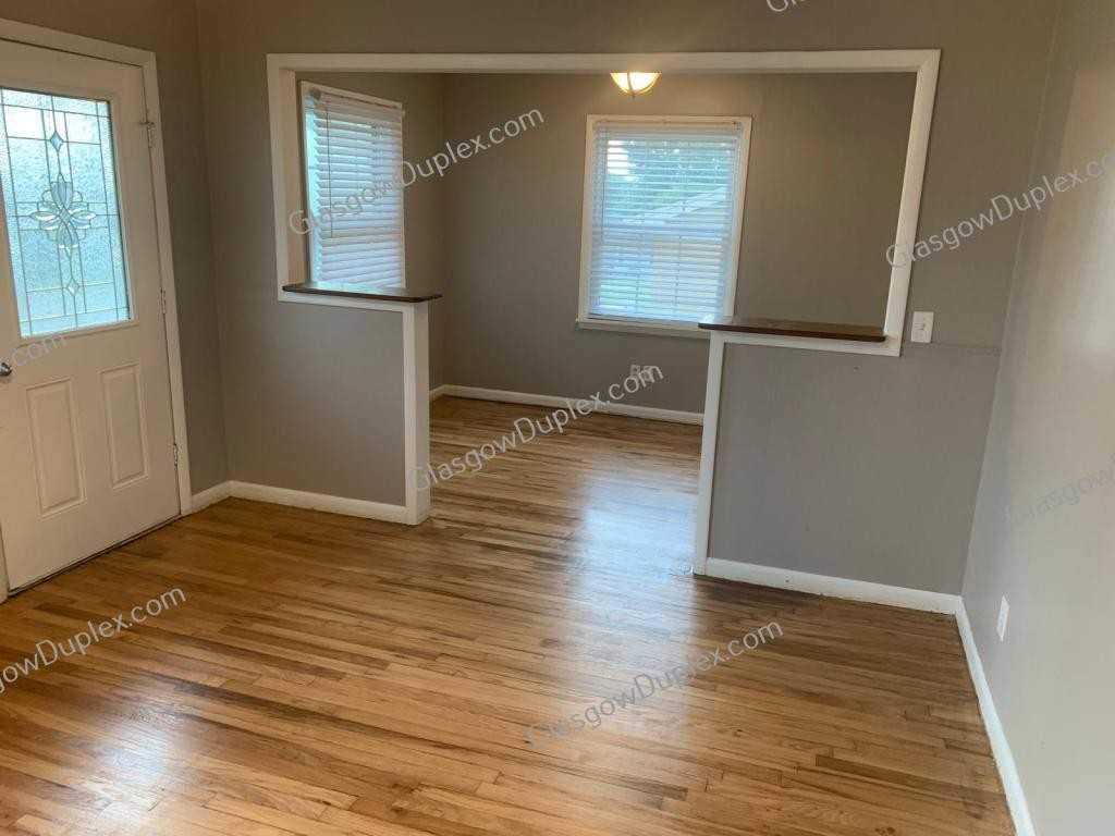 215 Marian Dr - Photo 5 of 20