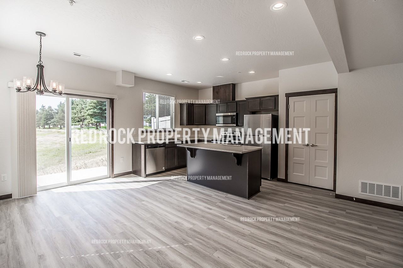 1578 E Latitude Ln #1
