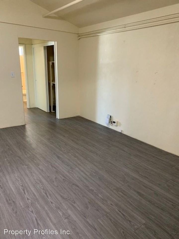 98-020 KAMEHAMEHA HWY - Photo 3 of 8