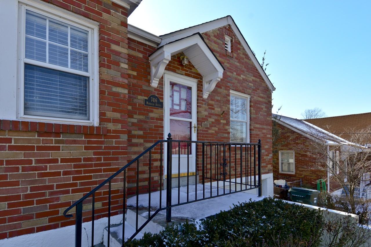 7416 Murdoch Ave - Photo 2 of 24