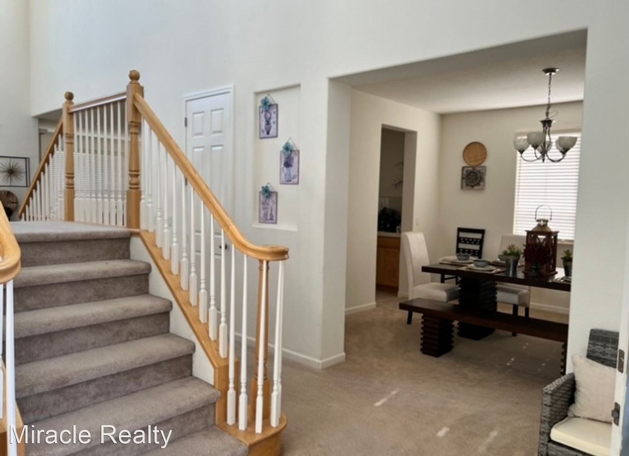 14340 Spyglass Cir - Photo 2 of 19