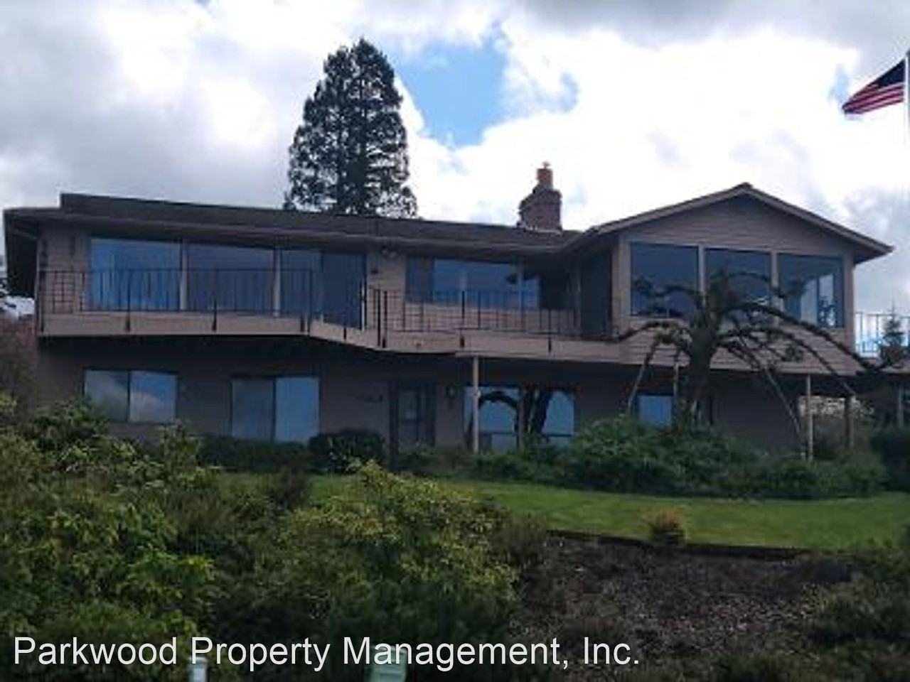 1404 Lafayette St - Photo 2 of 26