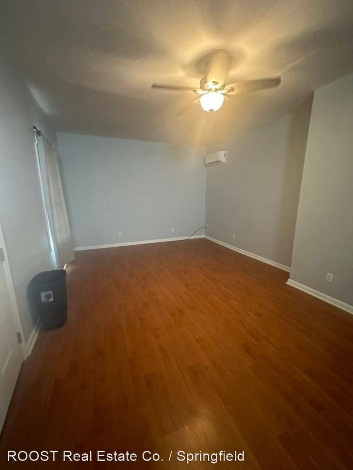 356 Buxton Ave - Photo 2 of 8