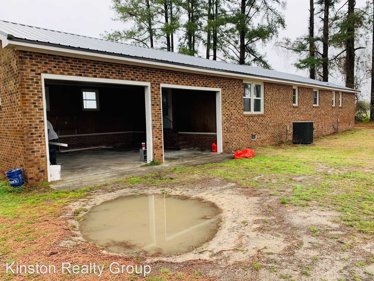 976 Black Harper Rd - Photo 2 of 10