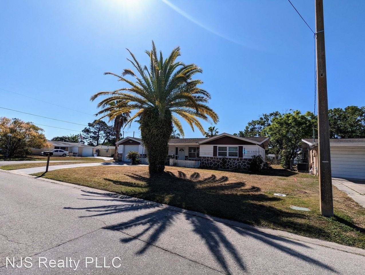 6410 Nashua Dr - Photo 3 of 16