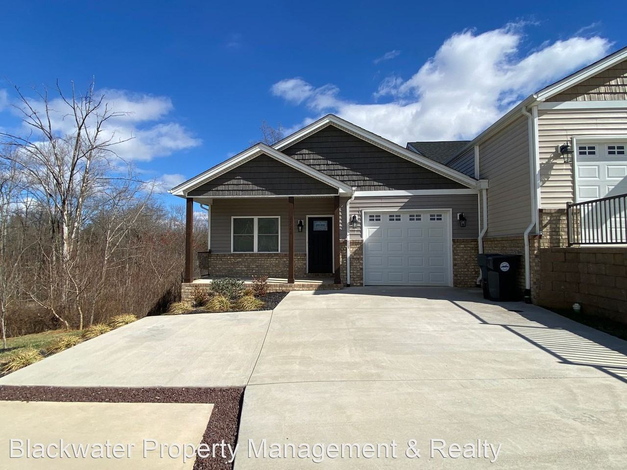 1321 Emerald View Ct - Photo 2 of 31