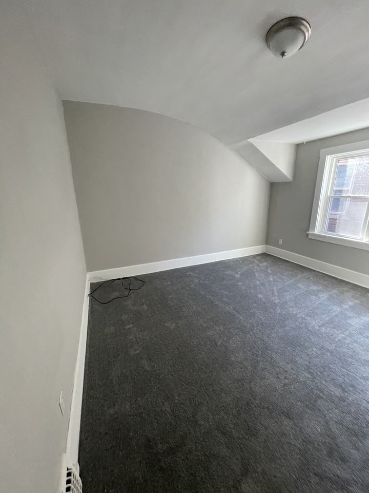 3540 Trent Ave - Photo 2 of 13